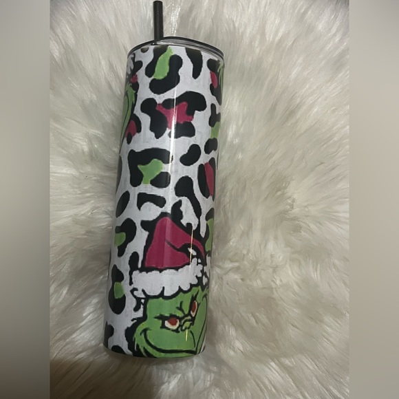 Grinch Cheetah Print Tumbler - Picture 5 of 5